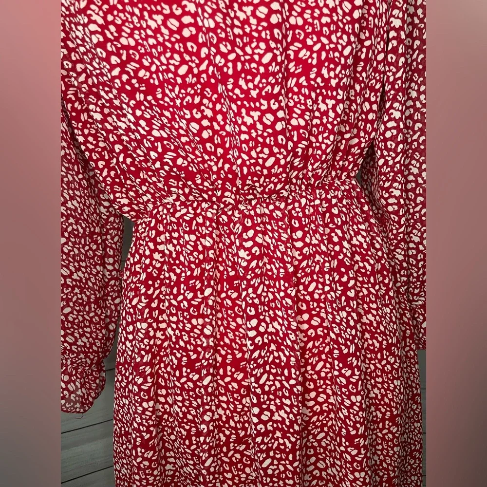 Long sleeved red dress - Picture 6 of 6